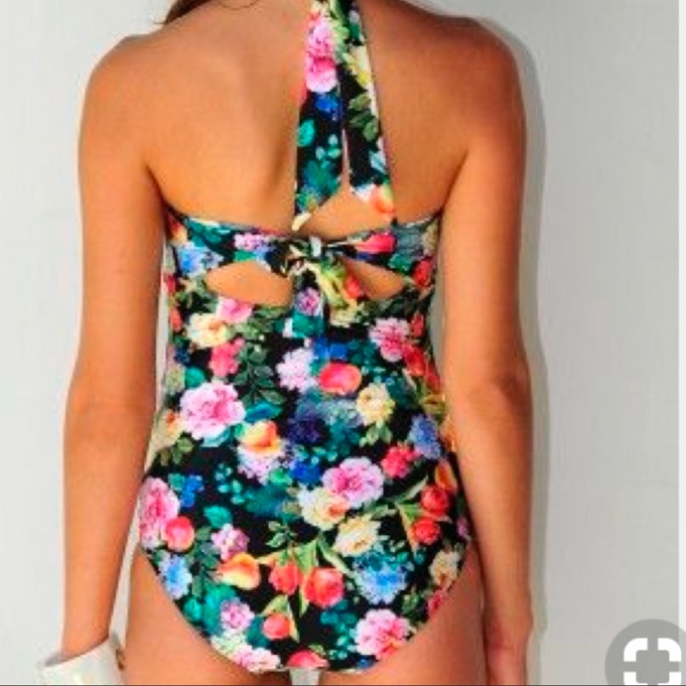 Anthropologie Seafolly Garden Party floral one piece bathing suit, US women’s 4. - Picture 2 of 9